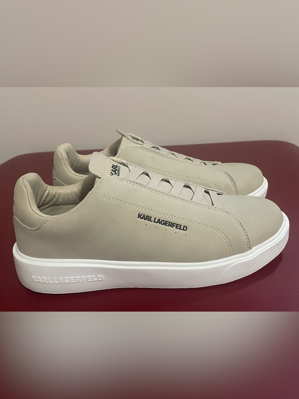 Karl Lagerfeld Degas Slip On Sneakers Men's Size 9M Beige